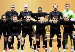 Galatasaray'da peş peşe ayrılıklar! Neredeyse bir takım toplanıp gidiyor