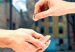Kardeş fakir kardeşe fitre verebilir mi? Kardeşe fitre verilir mi Diyanet?