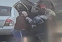 Arnavutköy'de iş arkadaşını sokak ortasında bıçakladı