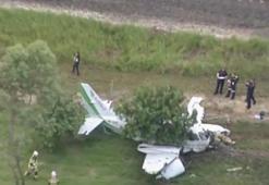 Avustralya’da pilot, düşen uçaktan sağ kurtuldu