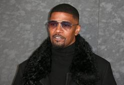 Jamie Foxx hastaneye kaldırıldı!