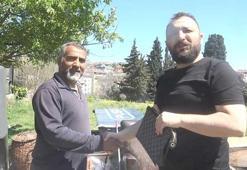 Yolda bulduğu 2 bin 500 doları sahibine teslim etti