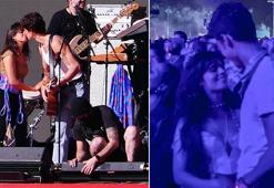 Aşk yeniden mi? Eski sevgililer dudak dudağa