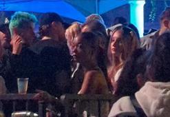 Leonardo DiCaprio'nun çapkınlık turu bitmiyor!  Irına Shayk ile Coachella'da görüntülendi
