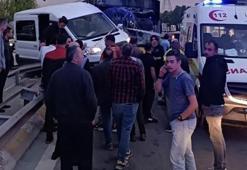 Pendik'te havalimanı personelini taşıyan servis aracı İETT otobüsü ile çarpıştı: 6 yaralı