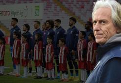 3-1'in ardından 2 futbolcuya şok sözler: Dosta korku düşmana güven veren adamlar bunlar