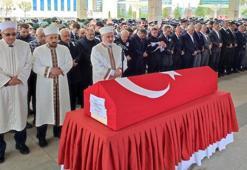 Şehit Polis Özgür Barçın, Ankara'da son yolculuğuna uğurlandı