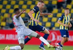 Fenerbahçe taraftarını üzecek ayrılık! Babası gideceği takımı açıkladı