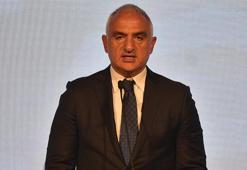 Bakan Ersoy: Dünyanın dört bir yanından turisti ülkemize çekiyoruz