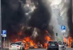 İtalya'da patlama: Çok sayıda araç alev aldı