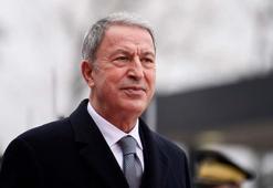 Bakan Akar'dan 'Anneler Günü' mesajı