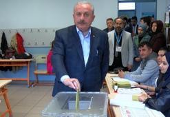 TBMM Başkanı Şentop oy kullandı