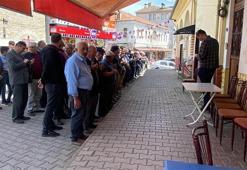 Oy kullandıktan sonra dönüş yolunda hayatını kaybetti