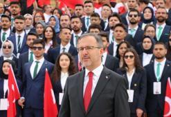 81 ilden gençler Anıtkabir'de! Bakan Kasapoğlu: Yarınlar gençlerimizle birlikte daha aydınlık olacak