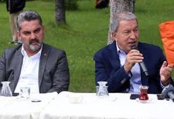 Bakan Akar'dan depremzedelere: Her şey normalleşinceye kadar başımızın tacısınız