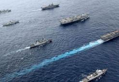 Dünyanın ilk siha gemisi TCG Anadolu Türkiye'nin gücüne güç kattı! İşte en büyük 2023'ün en büyük donanmaları...