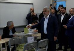 HÜDA PAR Genel Başkanı Yapıcıoğlu oyunu kullandı