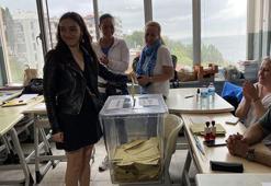 Oyuncu Merve Dizdar oyunu kullandı!