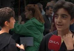 LGS heyecanı başladı! Abisinin kimliğini koşarak yetiştirdi
