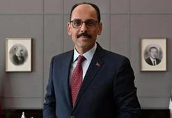 Yeni MİT Başkanı İbrahim Kalın'ın makam odasından ilk fotoğraf