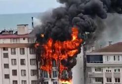 Artvin'de lokantanın bacasında çıkan yangın, otele sıçradı