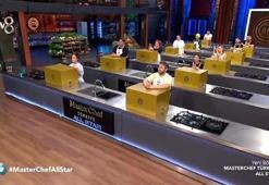 Mehmet Şef bile şaşırdı kaldı! MasterChef 2023'te böylesi ilk kez oldu, yarışmacıların ağzı açık kaldı!