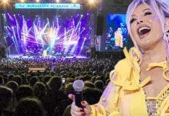 Emel Sayın, Paraf Kuruçeşme Açıkhava sahnesine güneş gibi doğdu