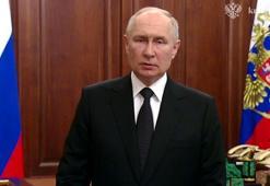 Putin'den Wagner komutanlarına teşekkür: Ya Rusya Savunma Bakanlığı ile kontrat imzalayacaklar ya da Belarus'a gidecekler