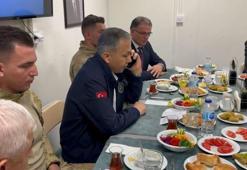 Bakan Yerlikaya Tendürek'ten paylaştı! Cumhurbaşkanı Erdoğan'dan Mehmetçiğe Kurban Bayramı telefonu