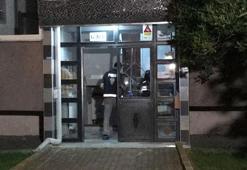 Polise yapılan ihbar korkunç olayı ortaya çıkardı: Önce sevgilisini öldürdü sonra intihar etti