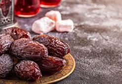 (Arefe günü oruç niyeti) Arefe günü oruç niyeti nasıl edilir, arefe orucu niyeti ne zaman ve nasıl getirilir? Arefe günü oruç tutmak ve Kurban Bayramı Arefe Günü oruç niyeti…