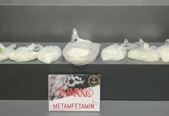 Otobüs terminalinde valizinde 2 kilo uyuşturucuyla yakalandı