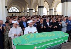 Fatma Şahin'in babası, son yolculuğuna uğurlandı