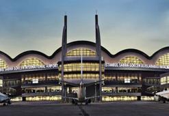 Uçakta İsrail yolculardan kabin memuruna taciz!