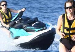 Yağmur Tanrısevsin'in Bodrum'da jet ski keyfi!