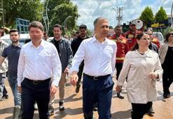 Karadeniz'i sel vurdu, son dakika uyarılar art arda geldi! Bakanlar sel bölgesindeki son durumu açıkladı