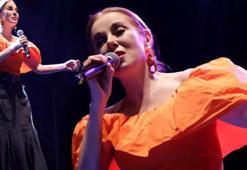 Zuhal Olcay: Konser sonunda sıcaktan üç kişi kalacağız
