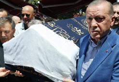 Cumhurbaşkanı Erdoğan, Hayati Yazıcı'nın annesinin cenaze törenine katıldı