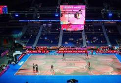 FIBA'dan bir ilk! Cam zeminli saha kullanıldı