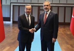 Bakan Fidan, Çinli mevkidaşı Yi ile görüştü