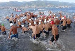 İzmit Körfezi’nin iki yakası bir araya geldi: 2 bin 650 metre kulaç attılar