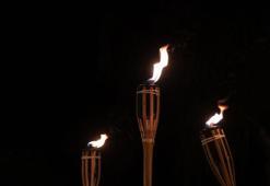 Falda Meşale Görmek Ne Demek? Kahve Falında Meşale Nasıl Yorumlanır?