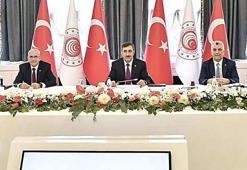 Gelire göre vergi! Eylül ayına yetişir mi? Cumhurbaşkanı Yardımcısı Cevdet Yılmaz açıkladı