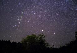 Bugün ve yarın Türkiye’de de görülecek: Meteor yağmuru başladı