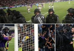 Slovenya'da skandal! Maribor-Fenerbahçe maçında tribünlerde olaylar çıktı karşılaşma 30 dakika durdu