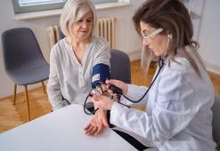 Bir avucu yüksek tansiyona deva oluyormuş! Tansiyon hastaları şifayı bunda buluyor: Doktorların listesinde