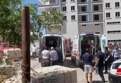 İnşaatta iskele çöktü: 1 ölü, 2 yaralı