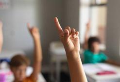 Okullar haftada kaç gün olacak 2023? Yaz tatili sonrası okullar ne zaman açılıyor, Türkiye’de okullar 4 gün mü olacak 2023? Okullar 3 gün tatil mi oldu?