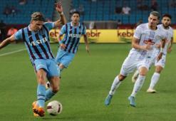 Karadeniz derbisinde Trabzonspor'a şok duş! 5 gollü maçta 3 puan Rize'nin