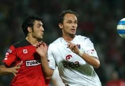 Süper Lig'in yıldızıydı! Milli futbolcuya büyük vefasızlık, kimse sahip çıkmadı